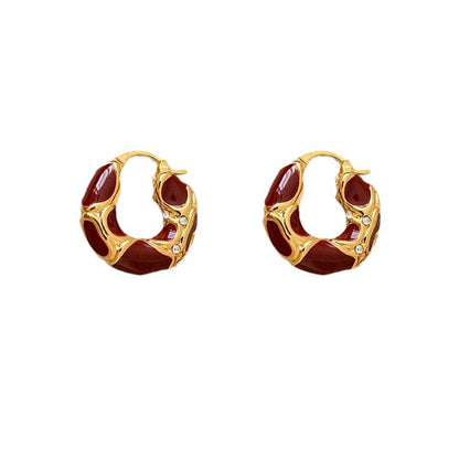 Light luxury, high-end temperament, enamel ear buckle design, popular earrings, French drop glazed leopard print circle earrings